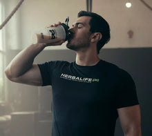 Carica l'immagine nel visualizzatore di Gallery, Herbalife24 Rebuild Strength 1000 gr